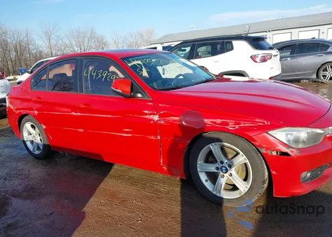 2015 BMW 328I из США, поврежденный, VIN WBA3C1C57FK121362